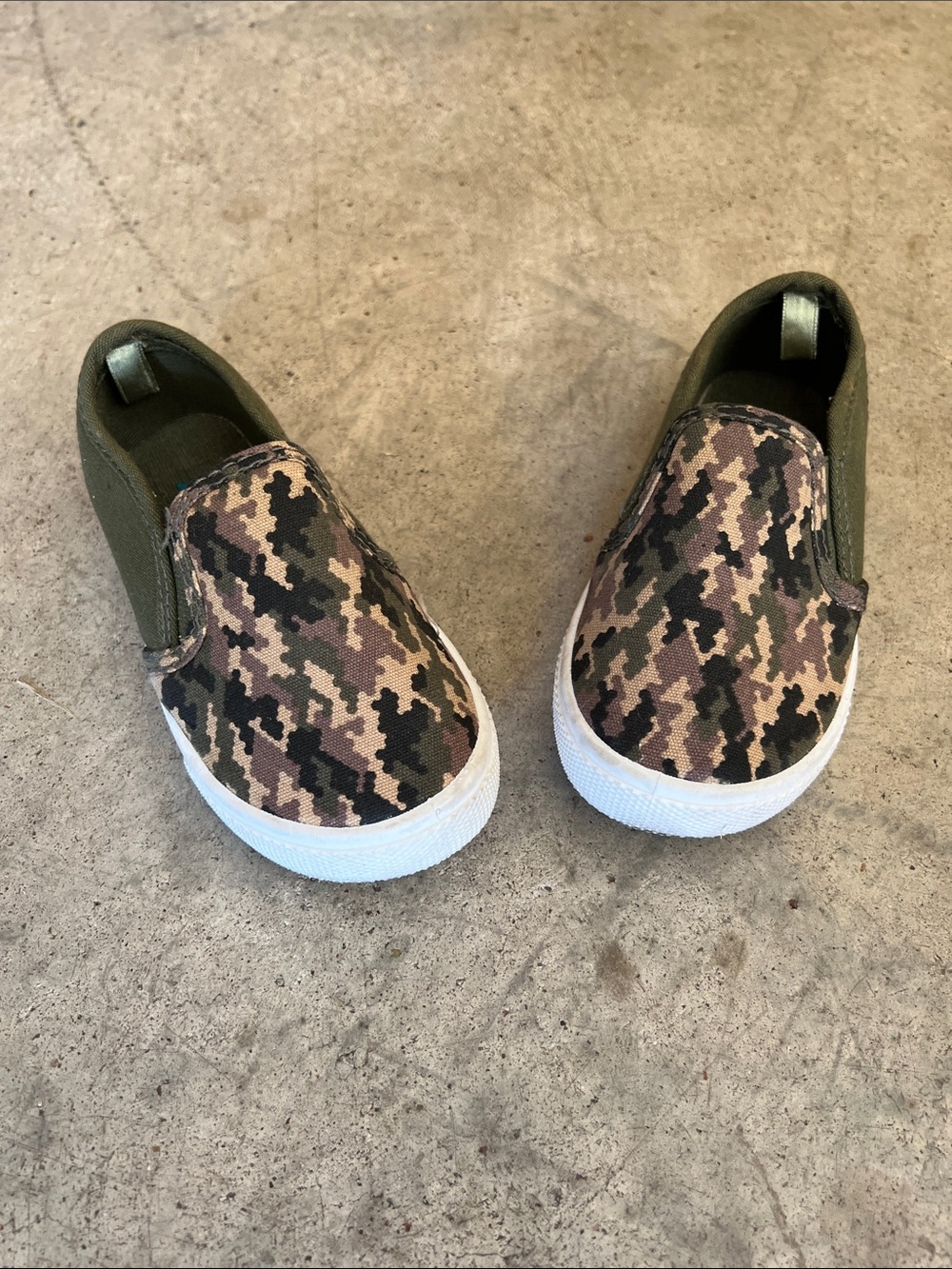 Carter's Slip-On Camo Sneakers in Olive Green and White